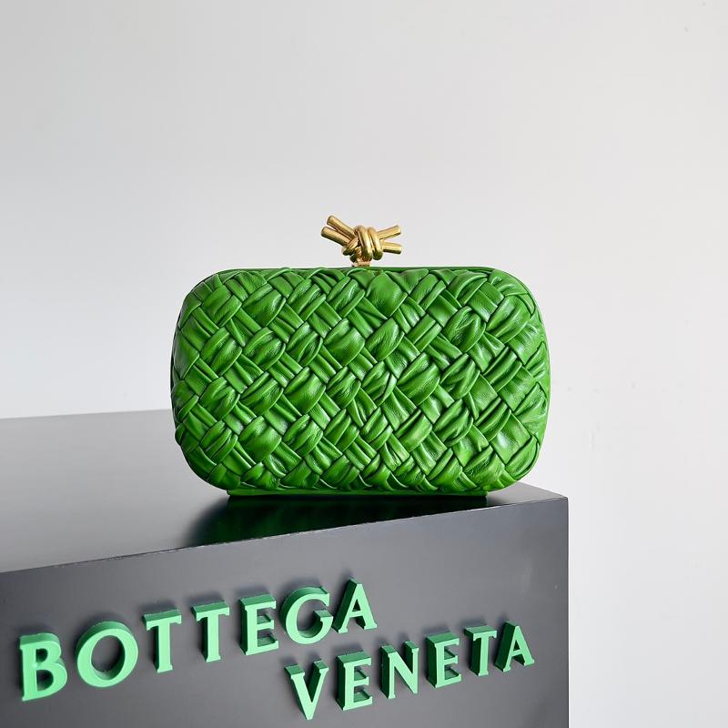 Bottega Veneta Clutches Bags 717622 green